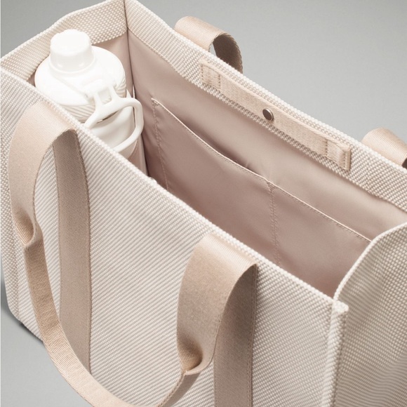 BNWT Two Tone Canvas Tote Bag 10L - Picture 5 of 9